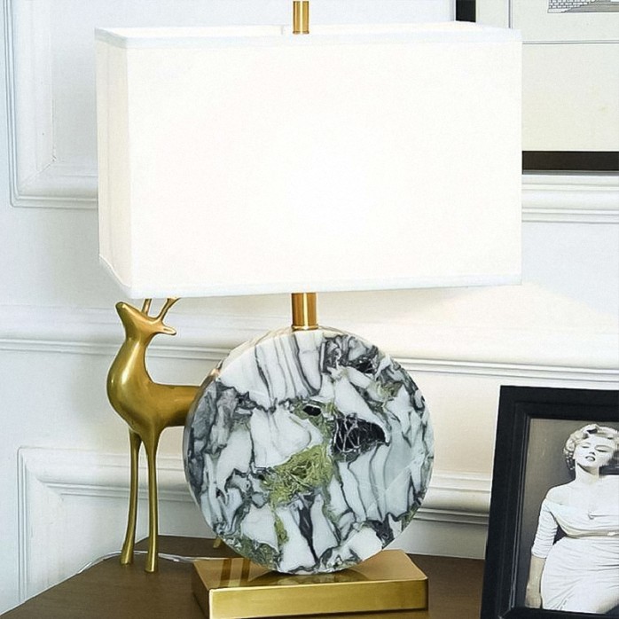 Metal base home decoration LED table lamp