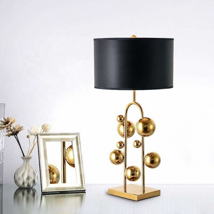 Electroplating ball art decoration iron table lamp