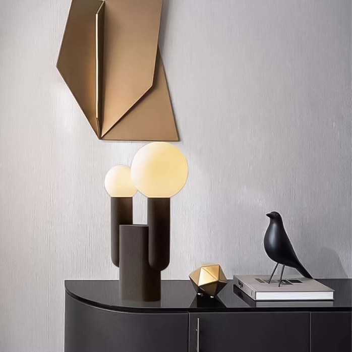 Creative and simple design double-headed glass ball table lamp