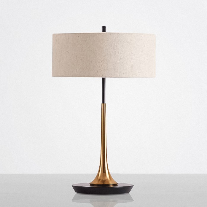 Simple round fabric lampshade table lamp