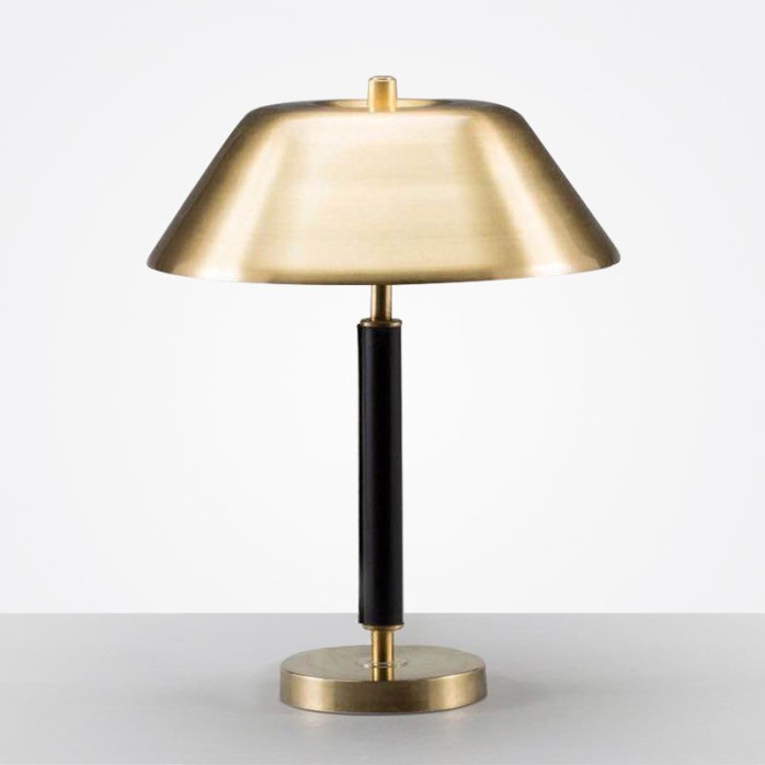 Light luxury creative decorative metal table lamp