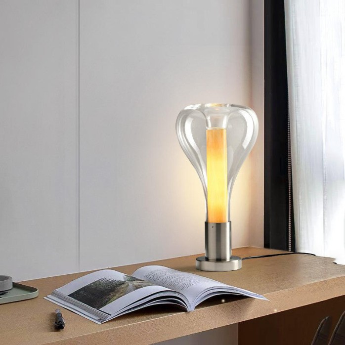 Simple and stylish single-head glass table lamp