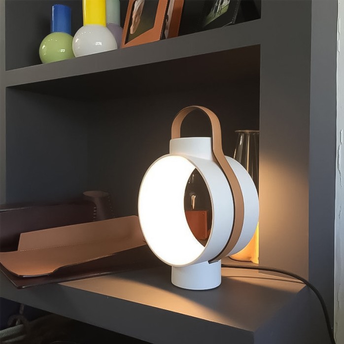 Creative iron drum-shaped decorative table lamp