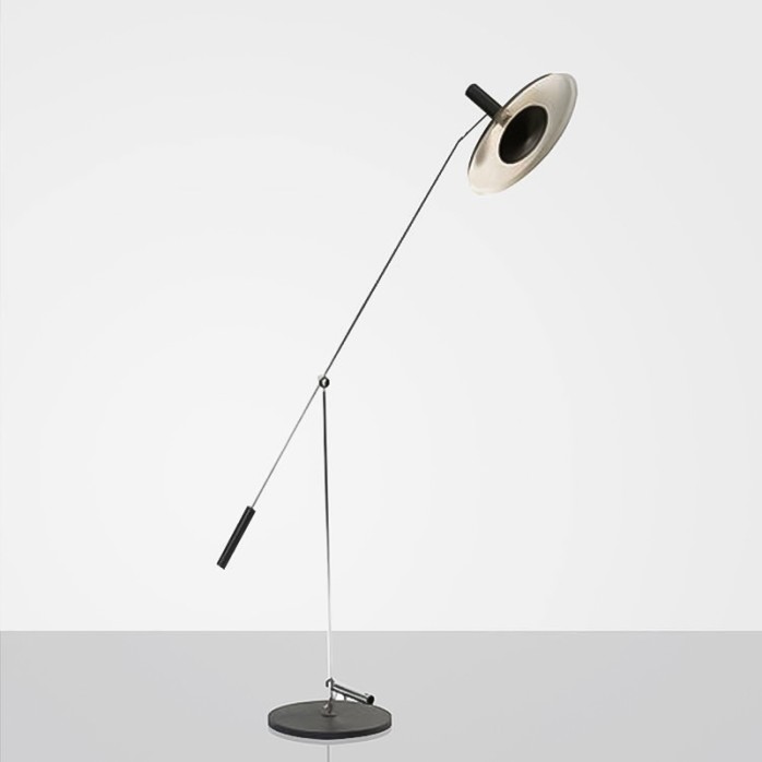 Personalized creative metal modern LED floor lamp