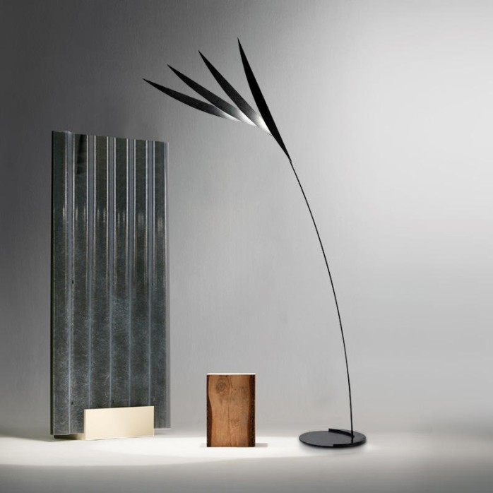Leaf shape creative decorative LED floor lamp
