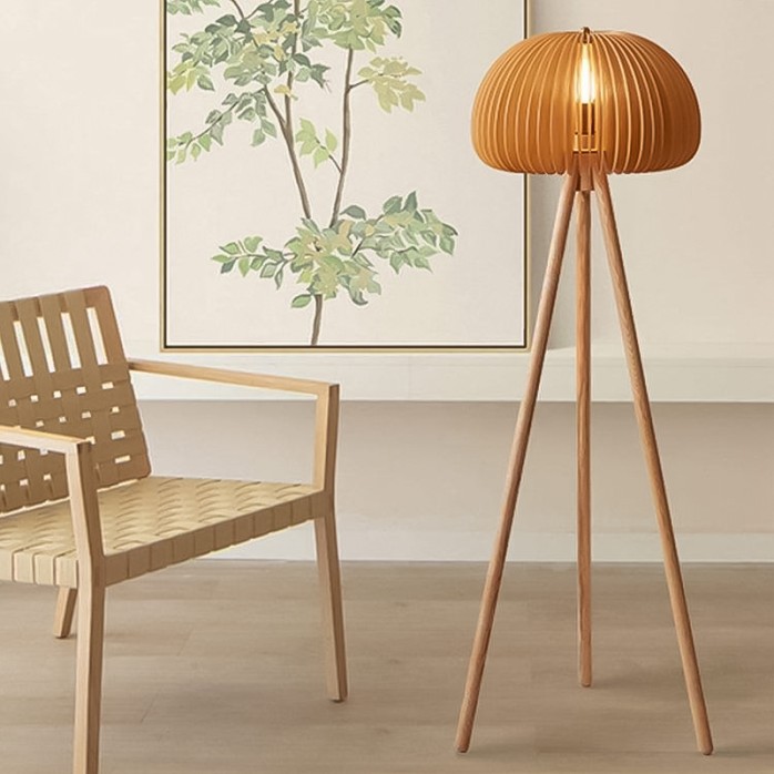 Decorative natural solid wood triangle floor lamp
