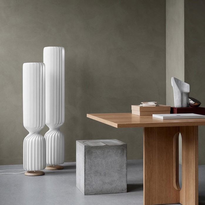 Nordic pleated cylindrical vertical LED floor lamp