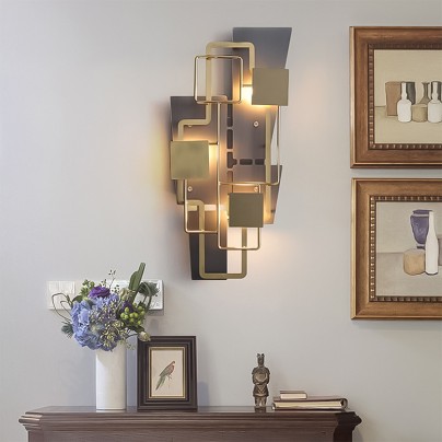Artistic metal decorative LED wall light