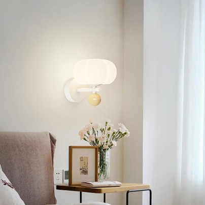 Simple pumpkin-shaped lampshade wall lamp