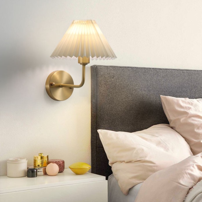 Modern fabric pleated lampshade wall lamp