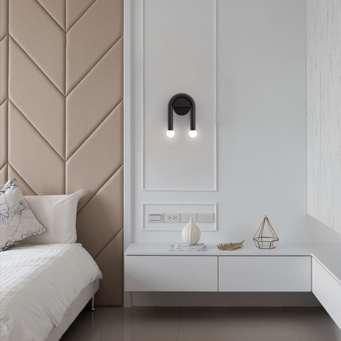 Black elegant iron decorative LED wall lamp